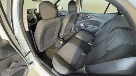 FIAT Argo 1.0 4P FLEX FIREFLY DRIVE, Foto 5 FIAT Argo 1.0 4P FLEX FIREFLY DRIVE, Foto 5