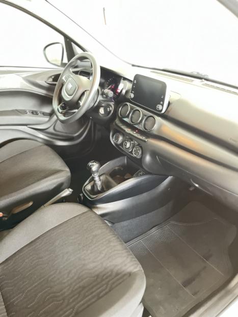 FIAT Cronos 1.3 4P FLEX DRIVE, Foto 9