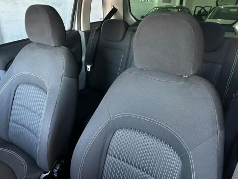 FIAT Idea 1.6 16V 4P ESSENCE FLEX, Foto 7