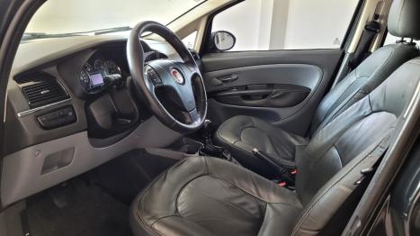 FIAT Linea 1.8 16V 4P FLEX ESSENCE, Foto 9