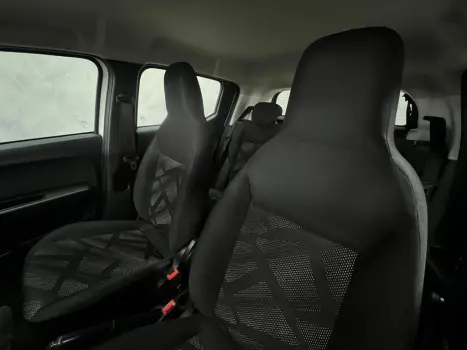 FIAT Mobi 1.0 4P FLEX DRIVE FIRE FLY, Foto 7