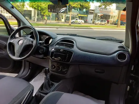 FIAT Punto 1.4 4P ATTRACTIVE FLEX, Foto 9