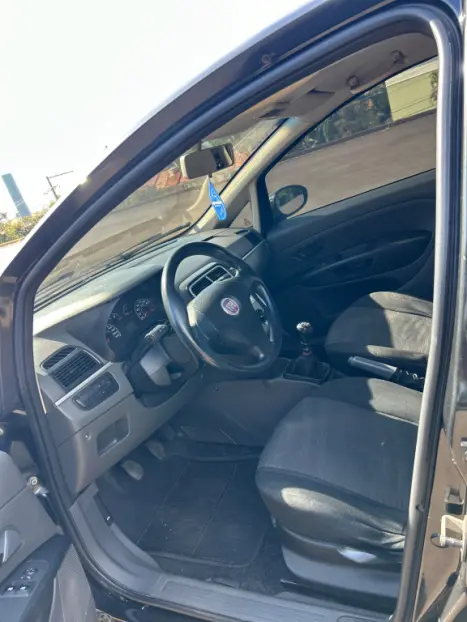 FIAT Punto 1.4 4P ATTRACTIVE FLEX, Foto 9