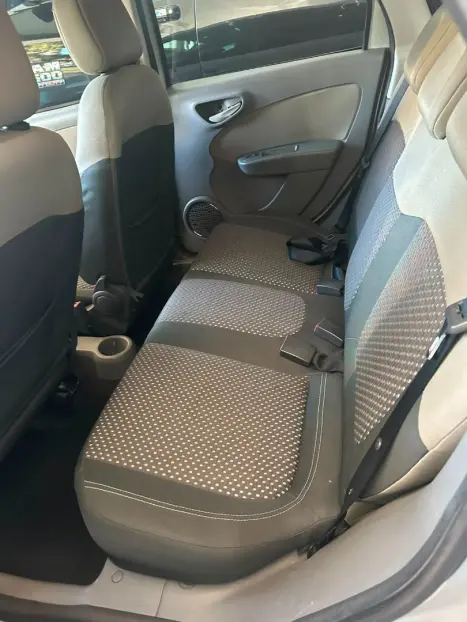 FIAT Siena 1.6 16V 4P ESSENCE FLEX DUALOGIC AUTOMATIZADO, Foto 4
