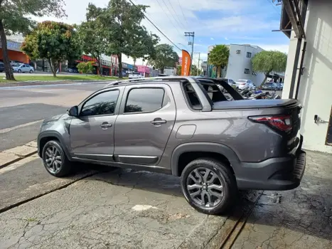 FIAT Strada 1.3 4P FIREFLY FLEX VOLCANO CABINE DUPLA AUTOM�TICO, Foto 3