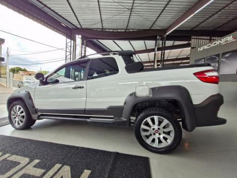 FIAT Strada 1.8 16V FLEX ADVENTURE CABINE DUPLA, Foto 3