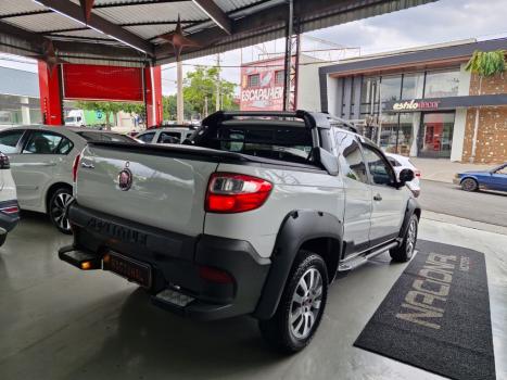 FIAT Strada 1.8 16V FLEX ADVENTURE CABINE DUPLA, Foto 4