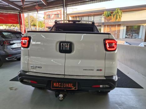 FIAT Toro 2.0 16V 4P VOLCANO 4WD TURBO DIESEL AUTOMÁTICO, Foto 6 FIAT Toro 2.0 16V 4P VOLCANO 4WD TURBO DIESEL AUTOMÁTICO, Foto 6
