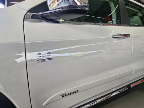 FIAT Toro 2.0 16V 4P 4WD FREEDOM TURBO DIESEL  AUTOM�TICO, Foto 4