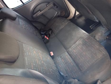 FIAT Uno 1.0 4P FLEX EVO VIVACE CELEBRATION, Foto 9