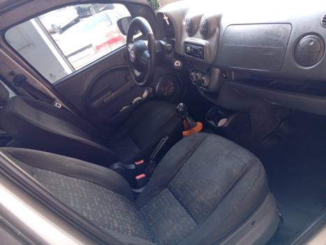 FIAT Uno 1.0 4P FLEX EVO VIVACE CELEBRATION, Foto 12