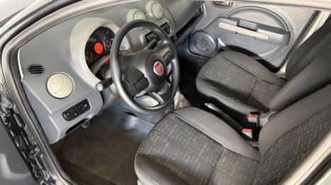 FIAT Uno 1.0 4P FLEX EVO VIVACE CELEBRATION, Foto 5