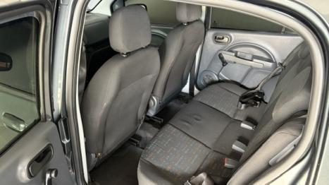 FIAT Uno 1.0 4P FLEX EVO VIVACE CELEBRATION, Foto 6
