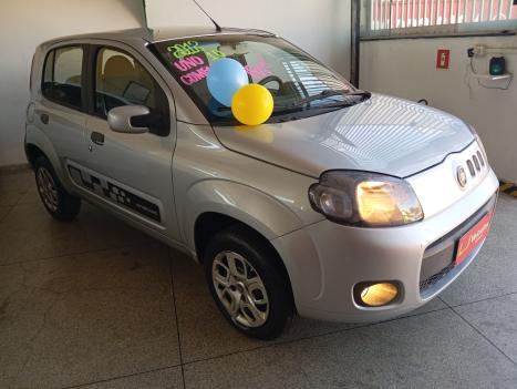 FIAT Uno 1.0 4P FLEX EVO VIVACE CELEBRATION, Foto 2