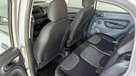 FIAT Uno 1.0 4P FLEX ATTRACTIVE, Foto 7