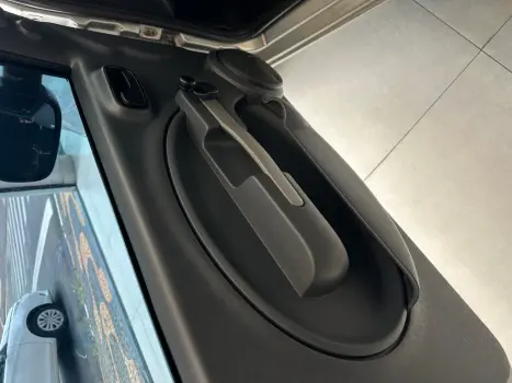 FIAT Uno 1.0, Foto 6