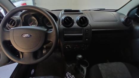 FORD Fiesta Hatch 1.0 4P, Foto 7