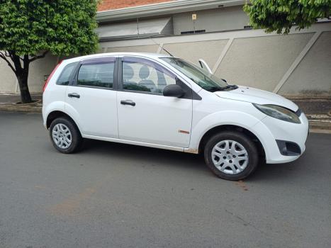 FORD Fiesta Hatch 1.0 4P FLEX, Foto 2