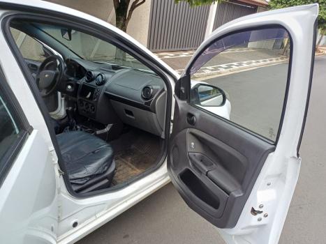 FORD Fiesta Hatch 1.0 4P FLEX, Foto 8