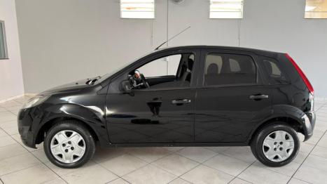 FORD Fiesta Hatch 1.0, Foto 2