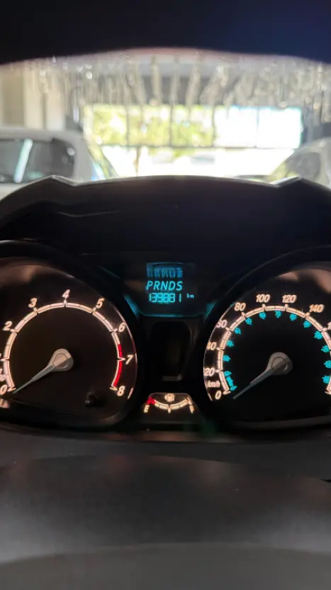 FORD Fiesta Hatch 1.6 16V 4P FLEX SEL POWERSHIFT AUTOM�TICO, Foto 5