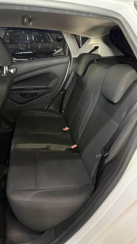 FORD Fiesta Hatch 1.6 16V 4P FLEX SEL POWERSHIFT AUTOM�TICO, Foto 6