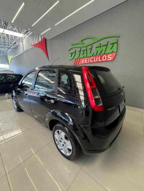 FORD Fiesta Hatch 1.0, Foto 4