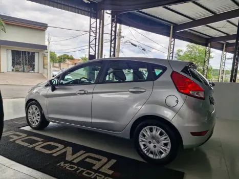 FORD Fiesta Hatch 1.5 16V 4P S FLEX, Foto 4
