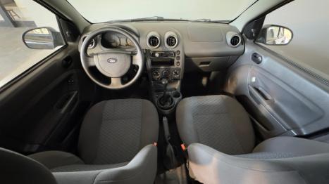 FORD Fiesta Sedan 1.6 4P FLEX, Foto 6