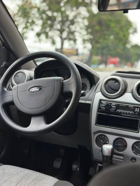 FORD Fiesta Sedan 1.6 4P FLEX, Foto 6 FORD Fiesta Sedan 1.6 4P FLEX, Foto 6