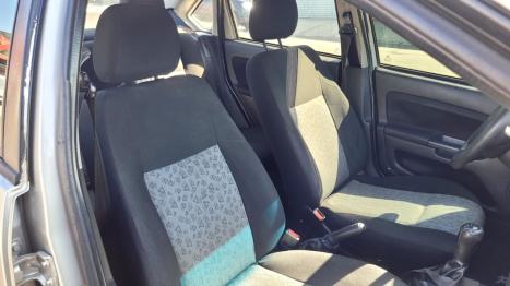 FORD Fiesta Sedan 1.6 4P FLEX, Foto 13