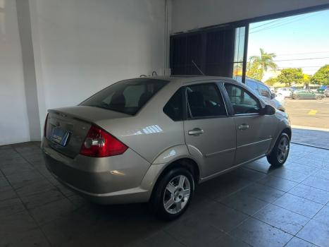 FORD Fiesta Sedan 1.6 4P FLEX, Foto 4