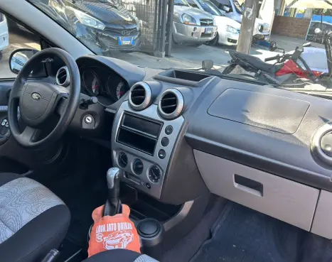 FORD Fiesta Sedan 1.6 4P FLEX, Foto 8