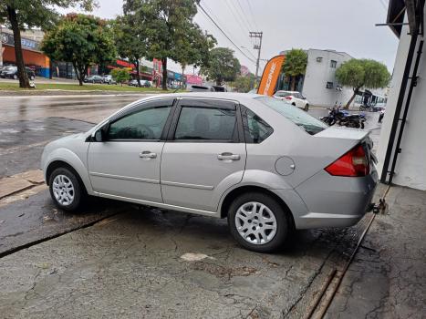 FORD Fiesta Sedan 1.6 4P FLEX, Foto 2