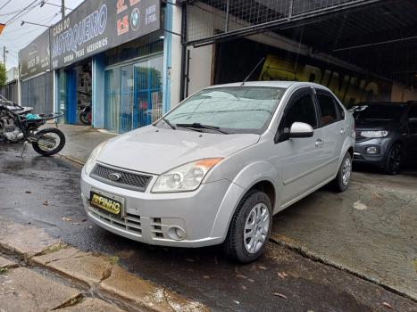 FORD Fiesta Sedan 1.6 4P FLEX, Foto 3