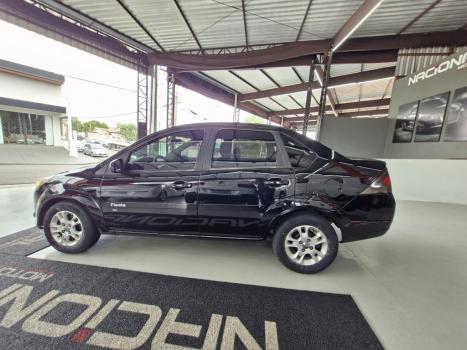 FORD Fiesta Sedan 1.6 4P ROCAM FLEX, Foto 4