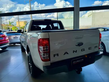FORD Ranger 2.2 16V XLS DIESEL CABINE DUPLA AUTOM�TICO, Foto 6