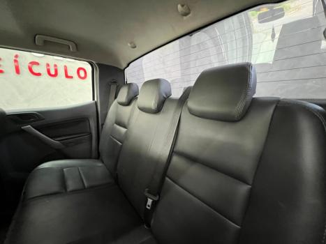 FORD Ranger 2.2 16V XLS DIESEL 4X4 CABINE DUPLA AUTOM�TICO, Foto 7