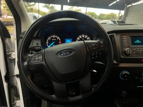 FORD Ranger 2.2 16V XL DIESEL CABINE SIMPLES, Foto 5