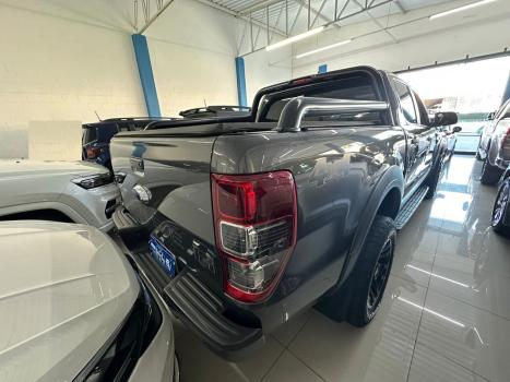 FORD Ranger 2.8 XLS STORM 4X4 DIESEL TURBO INTERCOOLER CABINE DUPLA, Foto 2