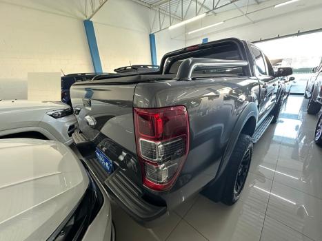 FORD Ranger 2.8 XLS STORM 4X4 DIESEL TURBO INTERCOOLER CABINE DUPLA, Foto 9