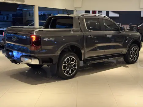 FORD Ranger 3.0 V6 4X4 LIMITED PLUS TURBO DIESEL CABINE DUPLA AUTOM�TICO, Foto 2