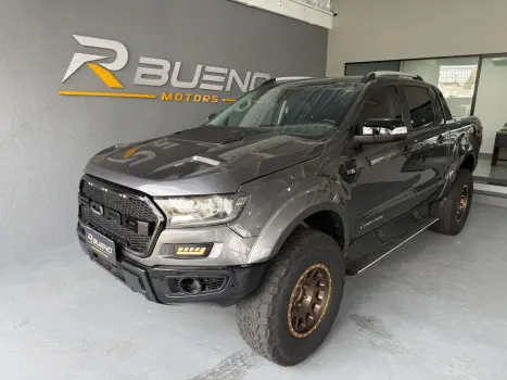 FORD Ranger 3.2 20V CABINE DUPLA 4X4 LIMITED TURBO DIESEL AUTOM�TICO, Foto 1