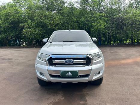 FORD Ranger 3.2 20V XLT 4X4 CABINE DUPLA TURBO DIESEL AUTOMÁTICO, Foto 3