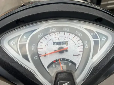 HONDA Biz 100 ES, Foto 6