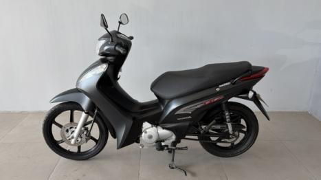 HONDA Biz 125 EX, Foto 2