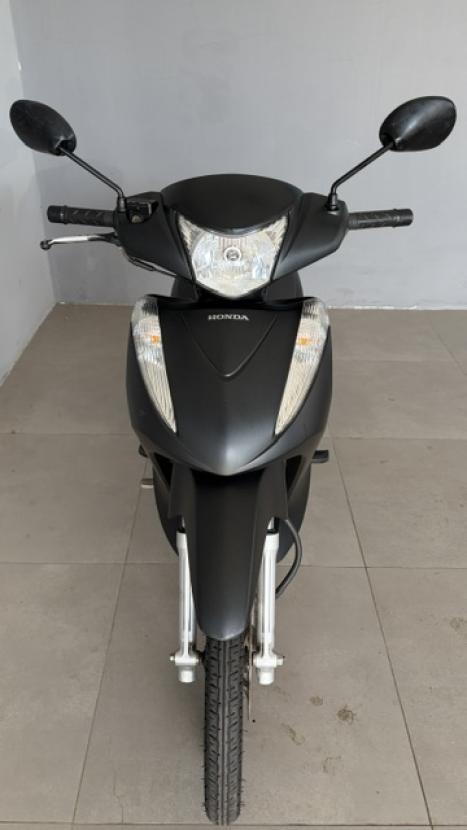 HONDA Biz 125 EX, Foto 5