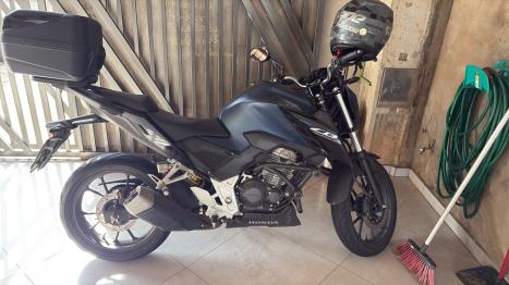 HONDA CB 300 F Twister FLEX ABS, Foto 2