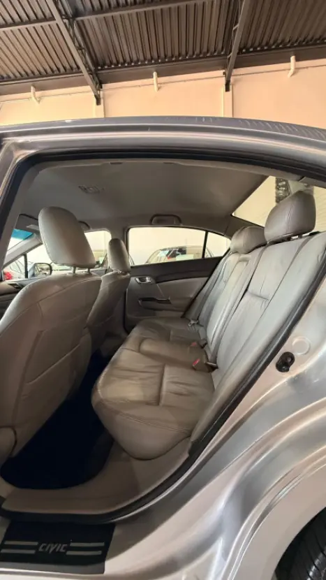 HONDA Civic 1.8 16V 4P FLEX LXS AUTOMTICO, Foto 8