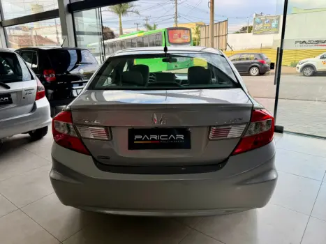 HONDA Civic 1.8 16V 4P FLEX LXS AUTOM�TICO, Foto 5